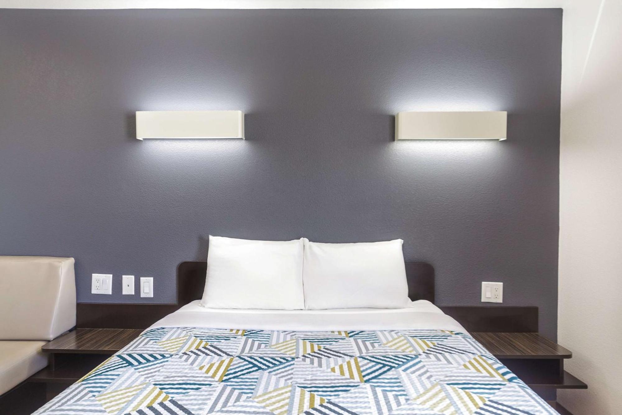 6-laredo, Tx - Airport Hotel Laredo