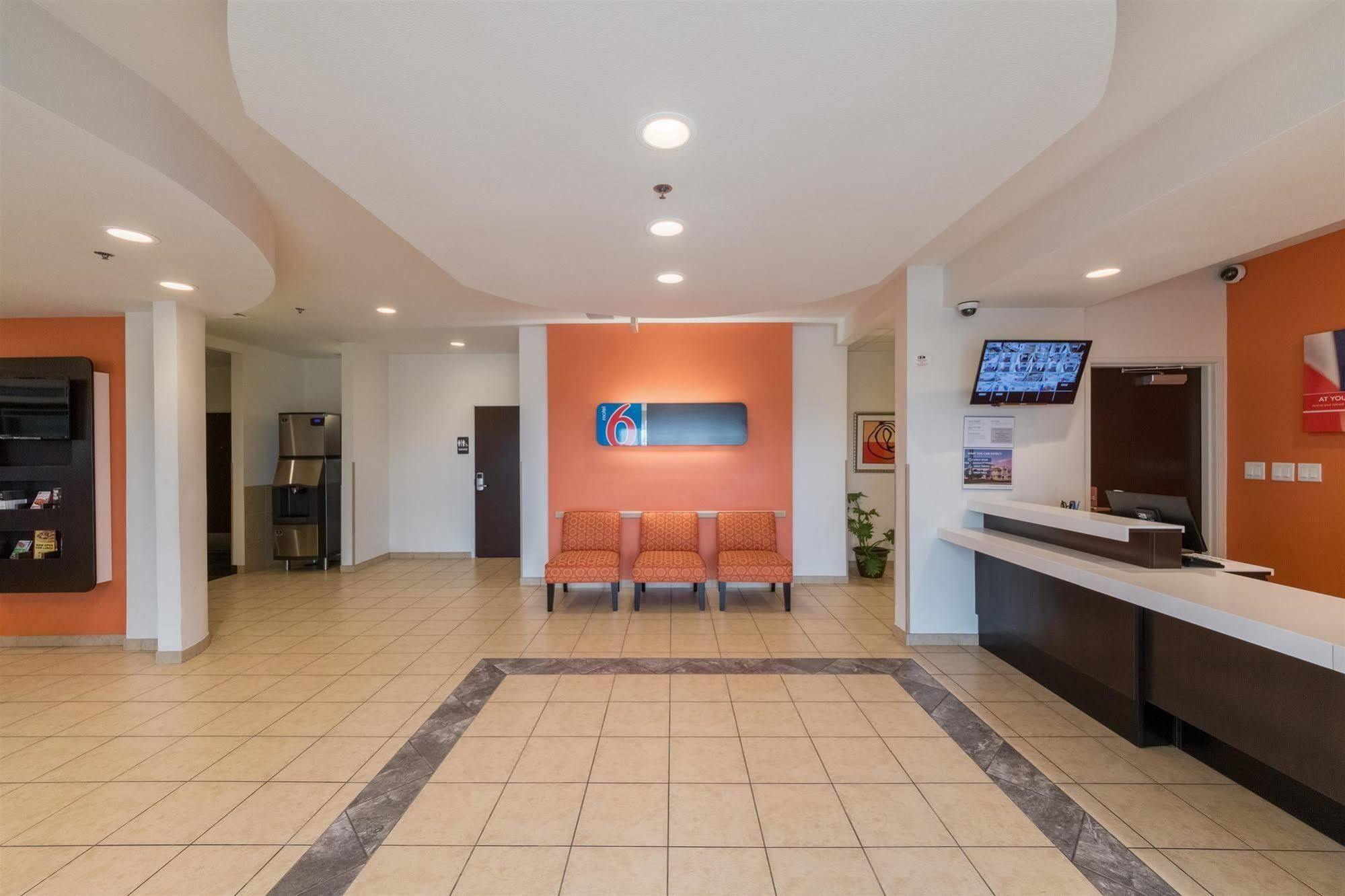 6-laredo, Tx - Airport Hotel 2*